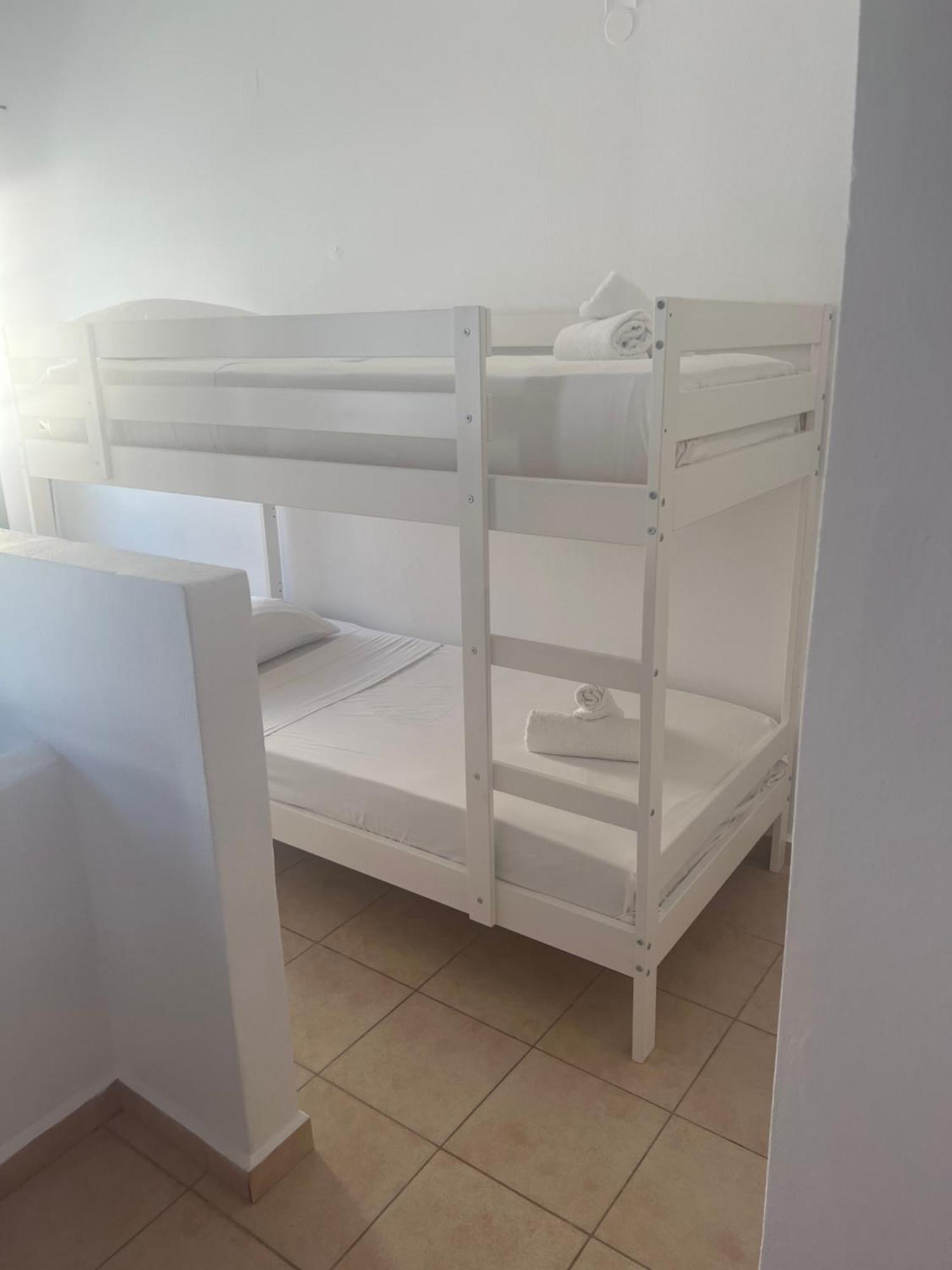 White Island Rooms Panteli Экстерьер фото